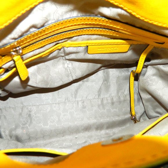 Hamilton by Michael Kors - Picture 7 of 9